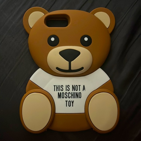 iPhone 7 Plus Moschino Bear Silicone Case - Picture 1 of 2
